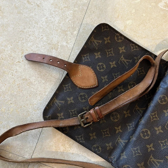 Louis Vuitton Cartouchiere GM Crossbody Handbag Vintage - Picture 10 of 13
